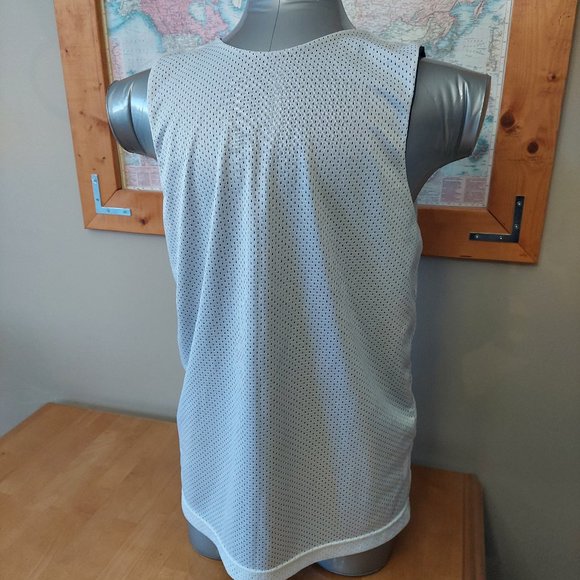 Basketball BC- Reversible Jersey Mesh Navy and White Men's Size Small - Picture 9 of 11